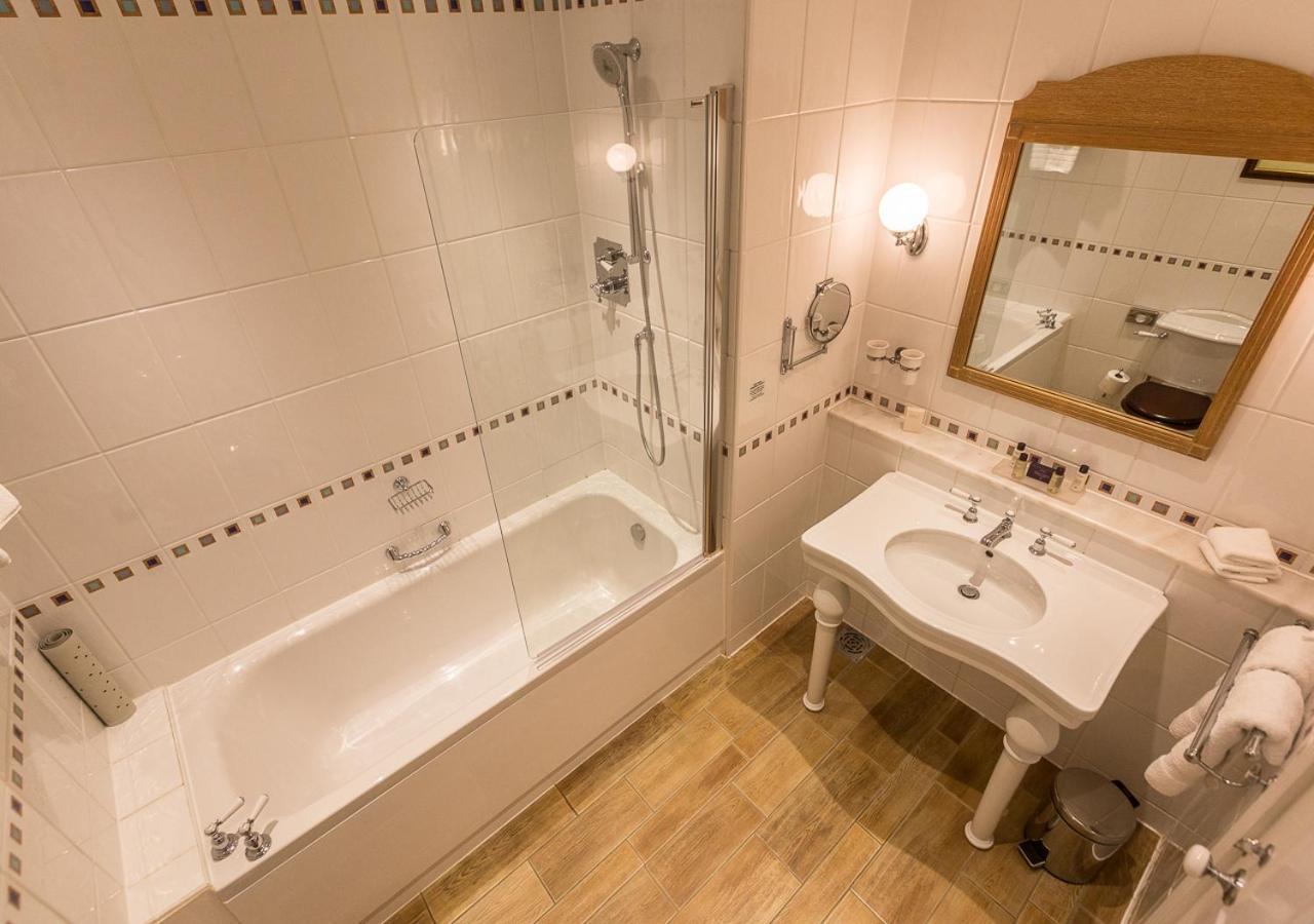 Kilworth House Hotel And Theatre Lutterworth Bagian luar foto