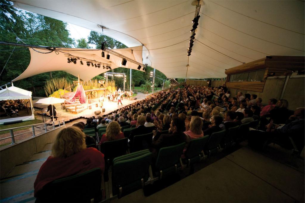 Kilworth House Hotel And Theatre Lutterworth Bagian luar foto
